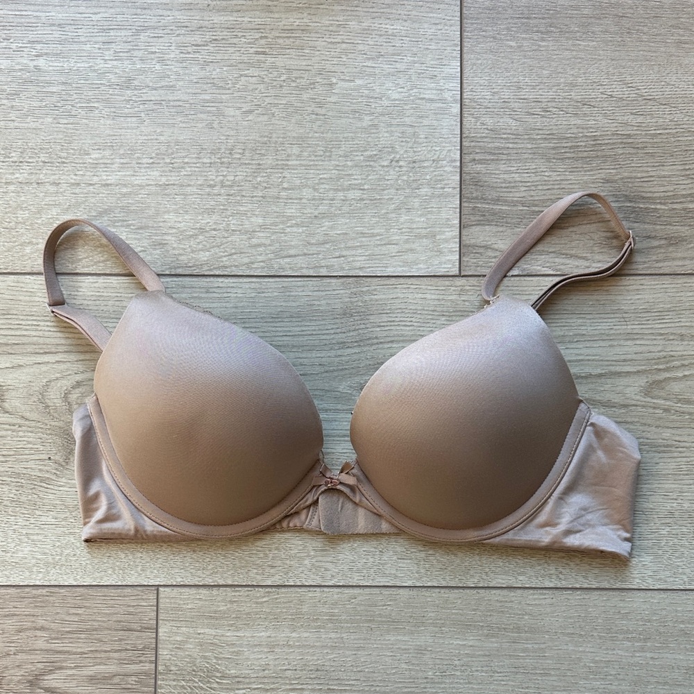 Victoria's Secret Push-Up Smooth Bra